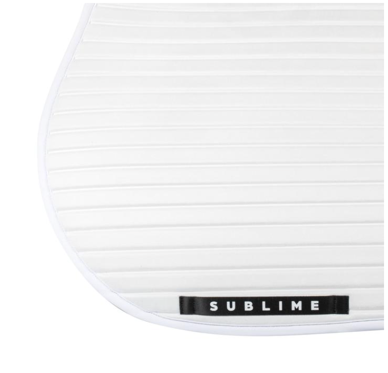 Acavallo Stripe suede jumping saddle pad White. In thermoformed Louvre and bamboo fibers