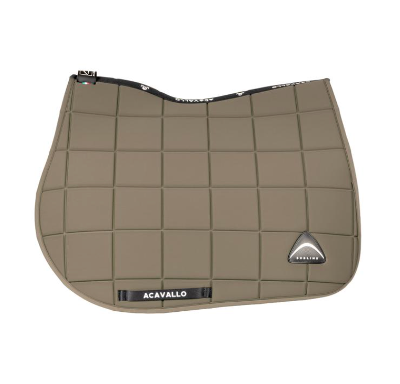 Acavallo Square jumping saddle pad Terra. In thermoformed technical fabric and bamboo fibres