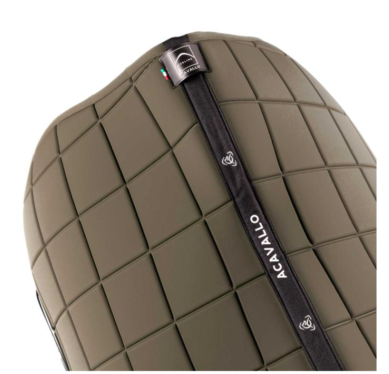 Acavallo Square jumping saddle pad Terra. In thermoformed technical fabric and bamboo fibres